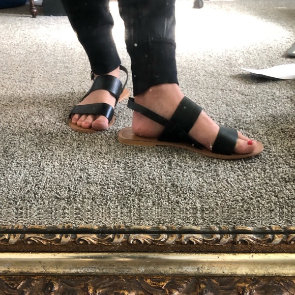 ASOS Shoes, Leather Tan & Black Sandal. Tagged as size 8 but RUNS LARGE! - Picture 4 of 5